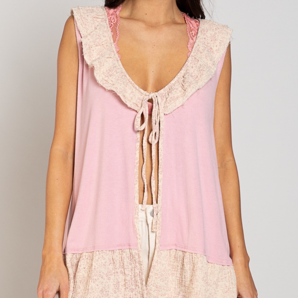POL Ruffle Sleeveless Cardiga - Picture 7 of 7